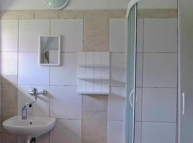 V Broumovském Statku Apartamento Broumov